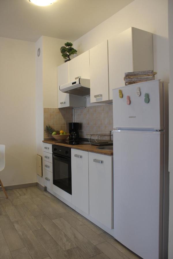 Sanda Apartamento Banjole Exterior foto
